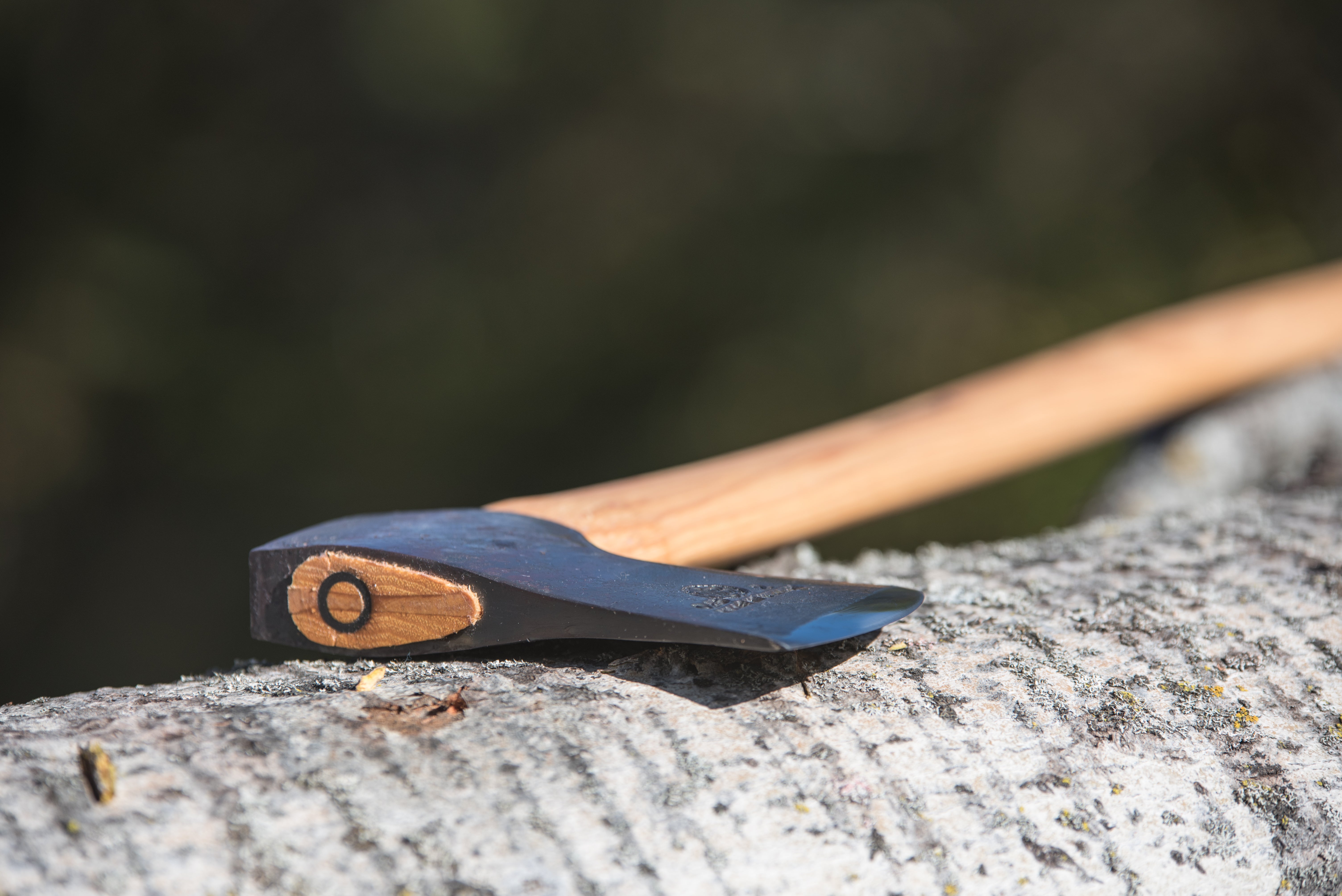 Qvarfot Felling Axe – Hults Bruk